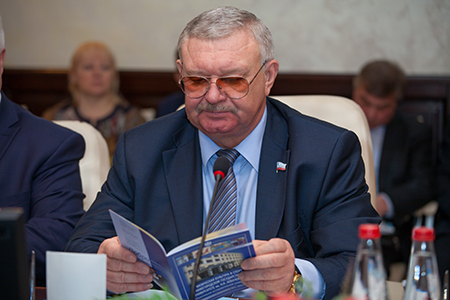 Двойка Суровова