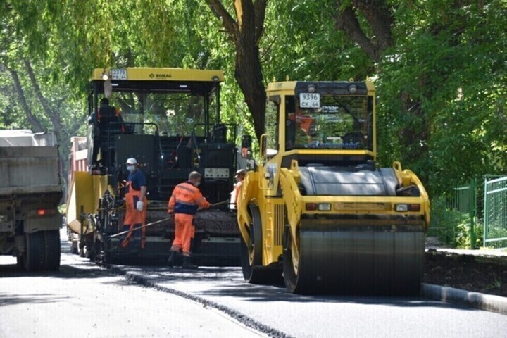 На ремонт 4 километров улиц в Саратове потратят 172 миллиона рублей. Работы продлятся до конца августа 2022 года