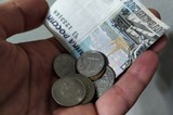 Власти начнут по-новому оценивать уровень бедности россиян (на разработку методики потратят 3,5 миллиона рублей)