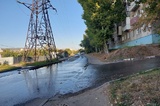 «Вторую неделю задыхаемся»: дома на СХИ заливает канализационными стоками
