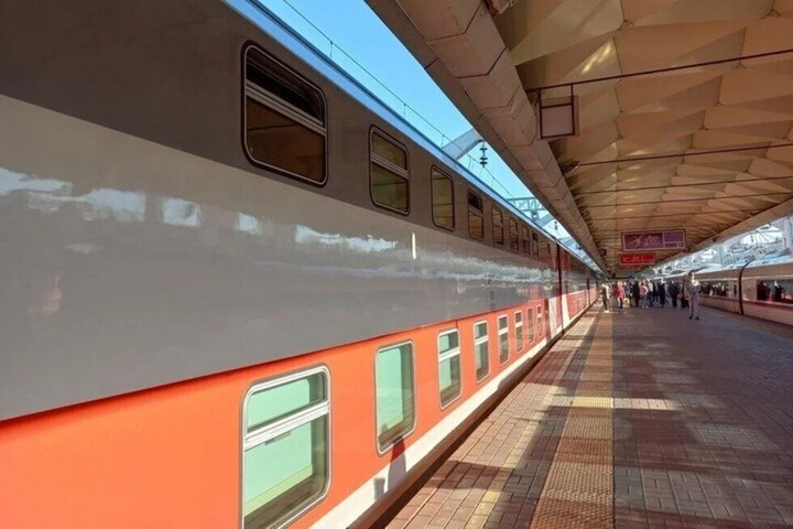 Из Саратова всё же запустят новые двухэтажные поезда: названы сроки и два маршрута