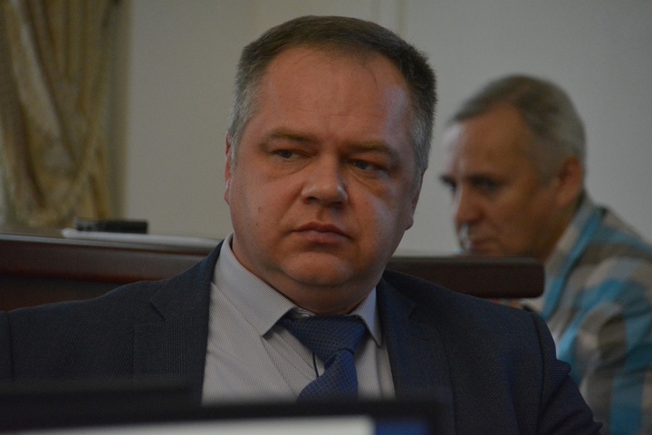 Депутаты упрекнули и.о. заместителя мэра Саратова за бездарную работу по приватизации