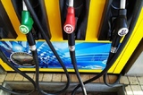 Компания, которую ранее штрафовали за некачественный бензин, продает АЗС