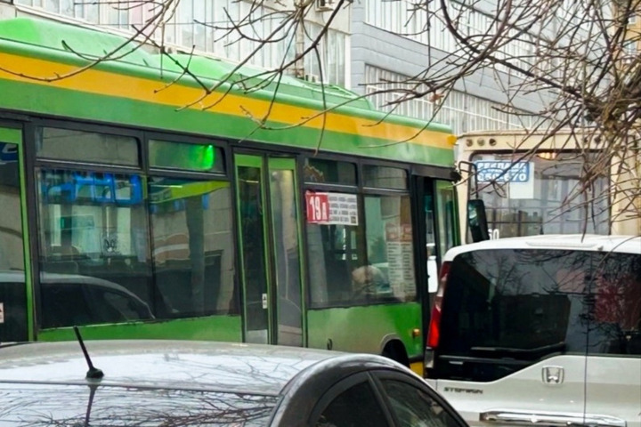 Мэрия заплатит 10 миллионов рублей за работу маршруток, заменяющих трамваи