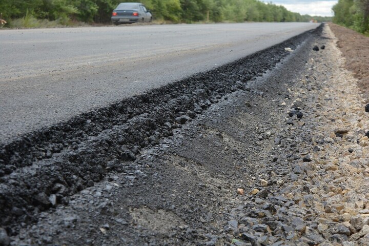 На документы для ремонта 3 километров дороги на въезде в Саратов потратят 11,8 миллиона рублей