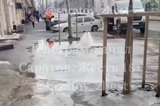 На улице Московской забил «фонтан»: комментарий коммунальщиков
