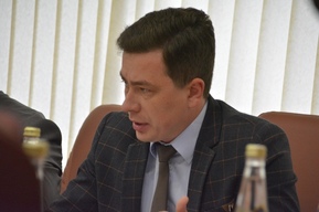 Министр труда и соцзащиты: средняя зарплата по вакансиям в регионе составляет 32 тысячи рублей