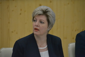 Эксперты объяснили, почему Лада Мокроусова остается среди аутсайдеров Национального рейтинга мэров