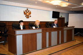 В Саратовской области одобрили назначение 11 судей и отставку 4
