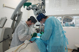 Саратовские врачи извлекли из позвоночника пациента капсулу с гноем
