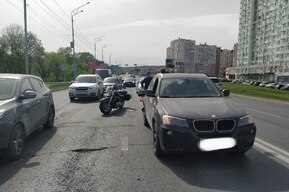 Мотоцикл столкнулся с BMW в Волжском районе