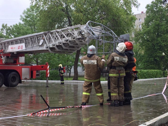 Пожарный случай. Директор службы эвакуации 911. Служба эвакуирование НТО В Севастополе.