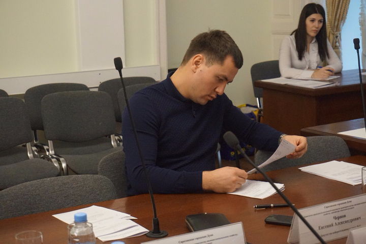 депутат гордумы Евгений Чернов