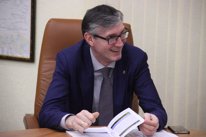Зампред комиссии по вопросам развития культуры и сохранению культурного наследия ОП РФ Денис Кирис