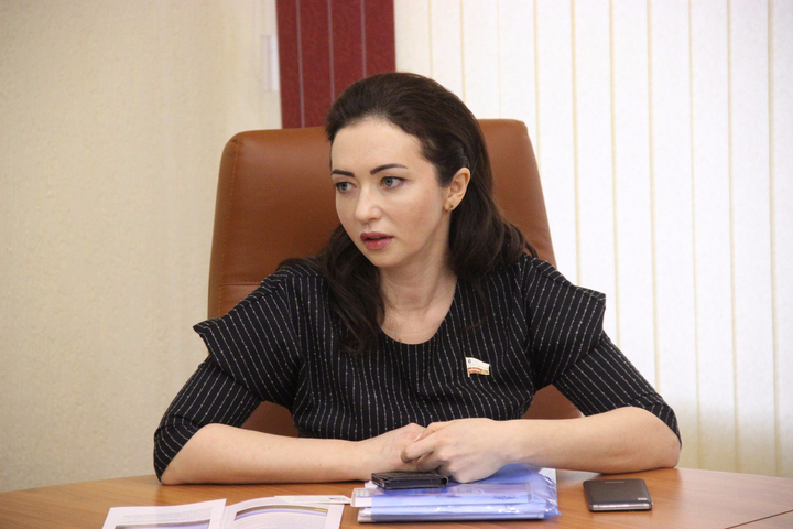 Депутат Саратовской областной думы Юлия Литневская