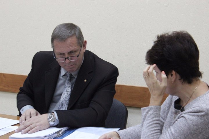 Депутат Владимир Попков