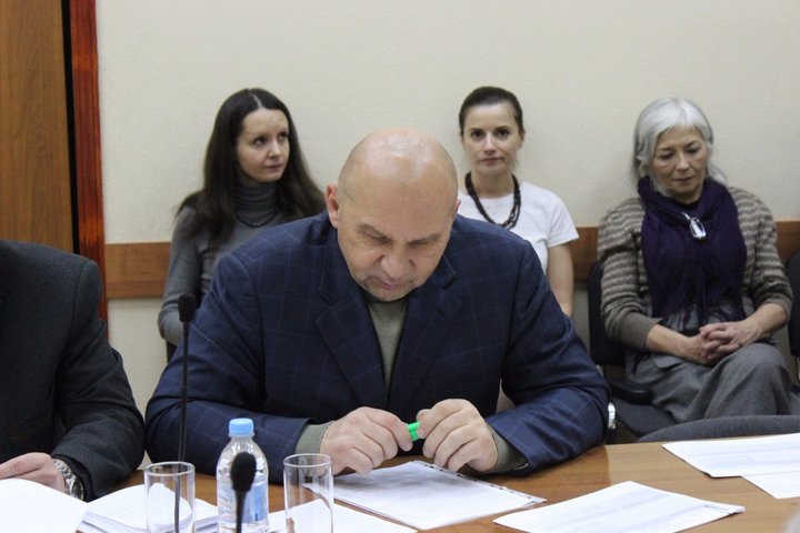 Депутат Олег Комаров
