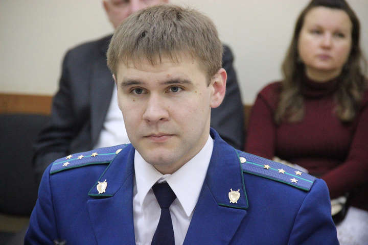 Помощник прокурора Саратова Михаил Долбилов