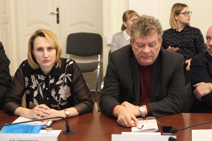 Депутат Саратовской городской думы Сергей Крайнов (справа)