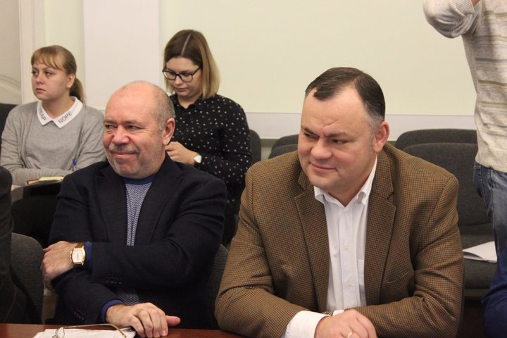 Депутаты Саратовской городской думы Виктор Марков и Сергей Сурменев