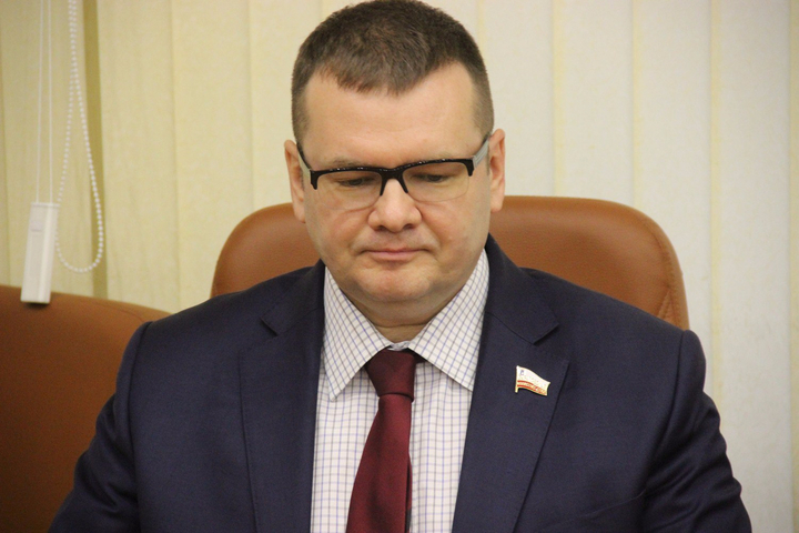 Депутат Дмитрий Ханенко