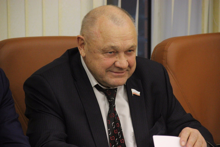 депутат облдумы Николай Семенец