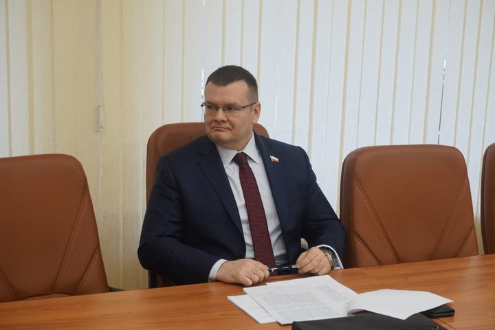 депутт облдумы Дмитрий Ханенко