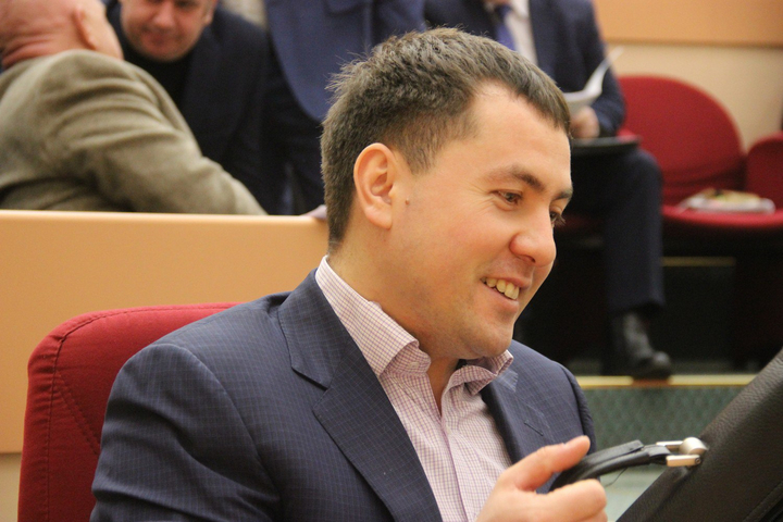 Депутат Евгений Чернов