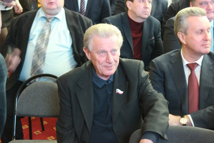 Председатель общественной палаты Александр Ландо