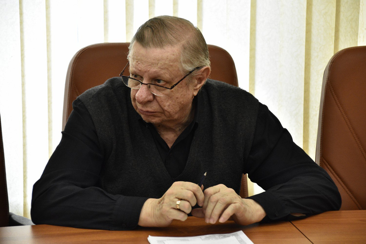 Член общественной палаты Сергей Пятковский