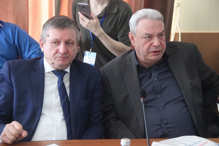 депутаты облдумы Александр Санинский и Леонид Писной