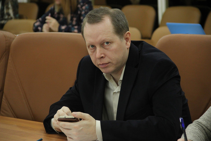 депутат облдумы Владимир Есипов