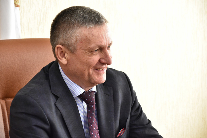 Депутат Александр Санинский