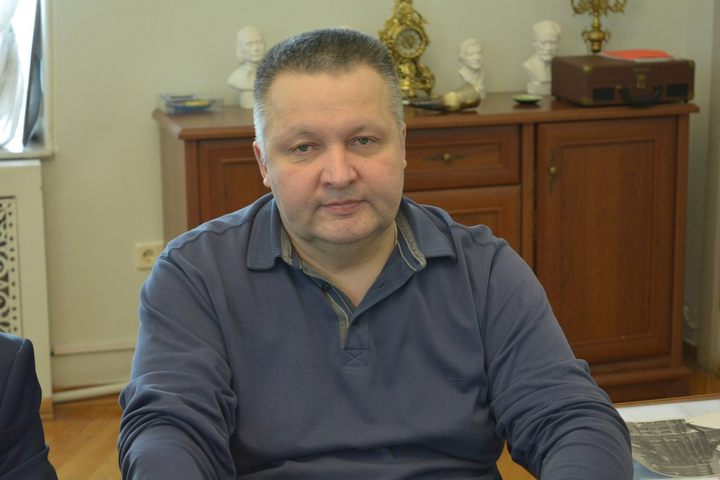 Председатель правления Саратовского областного отделения ВООВ  Боевое братство Сергей Авезниязов