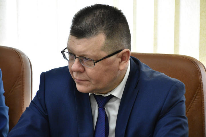 Заместитель председателя избирательной комиссии Саратовской oбласти Юрий Брызгалин