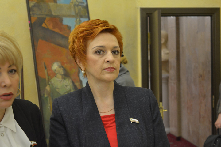 Министр социального развития Лариса Колязина