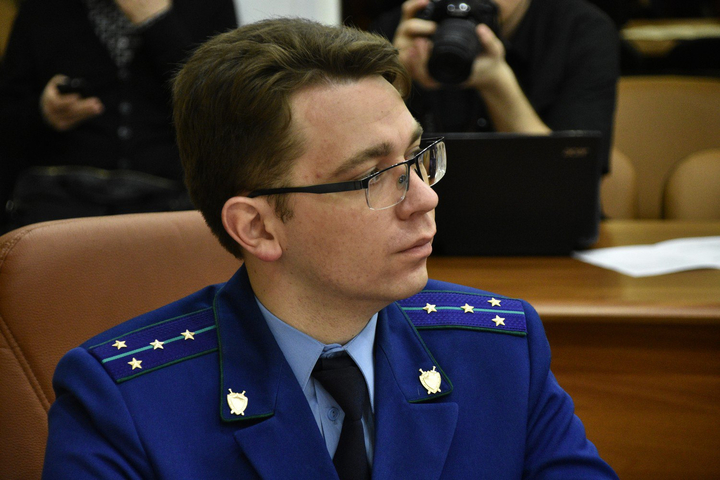 представитель прокуратуры Иван Гусев