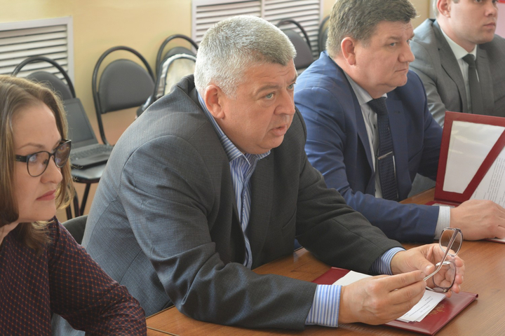 Член избирательной комиссии Саратовской области Андрей Немчанинов