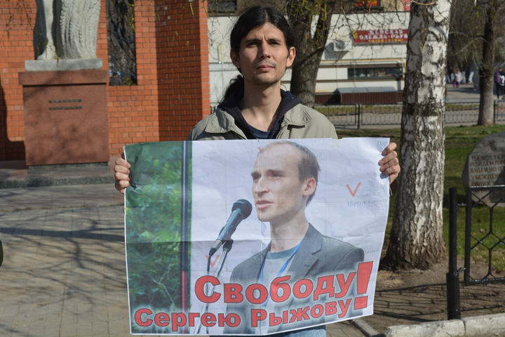 Участник пикета Дмитрий Агеев