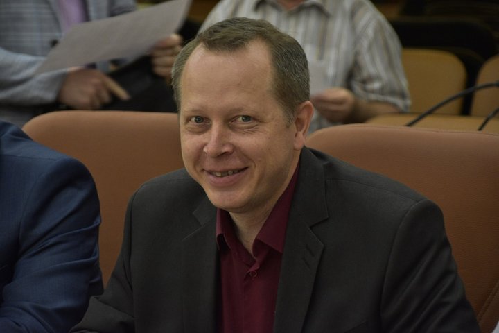 депутат облдумы Владимир Есипов