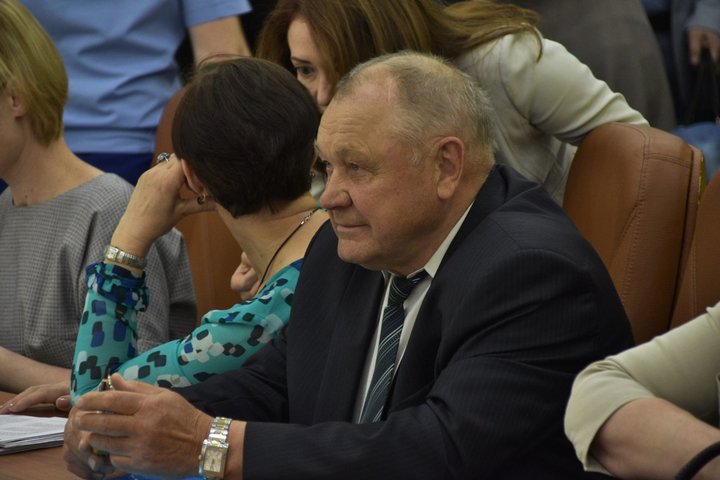 депутат облдумы Николай Семенец