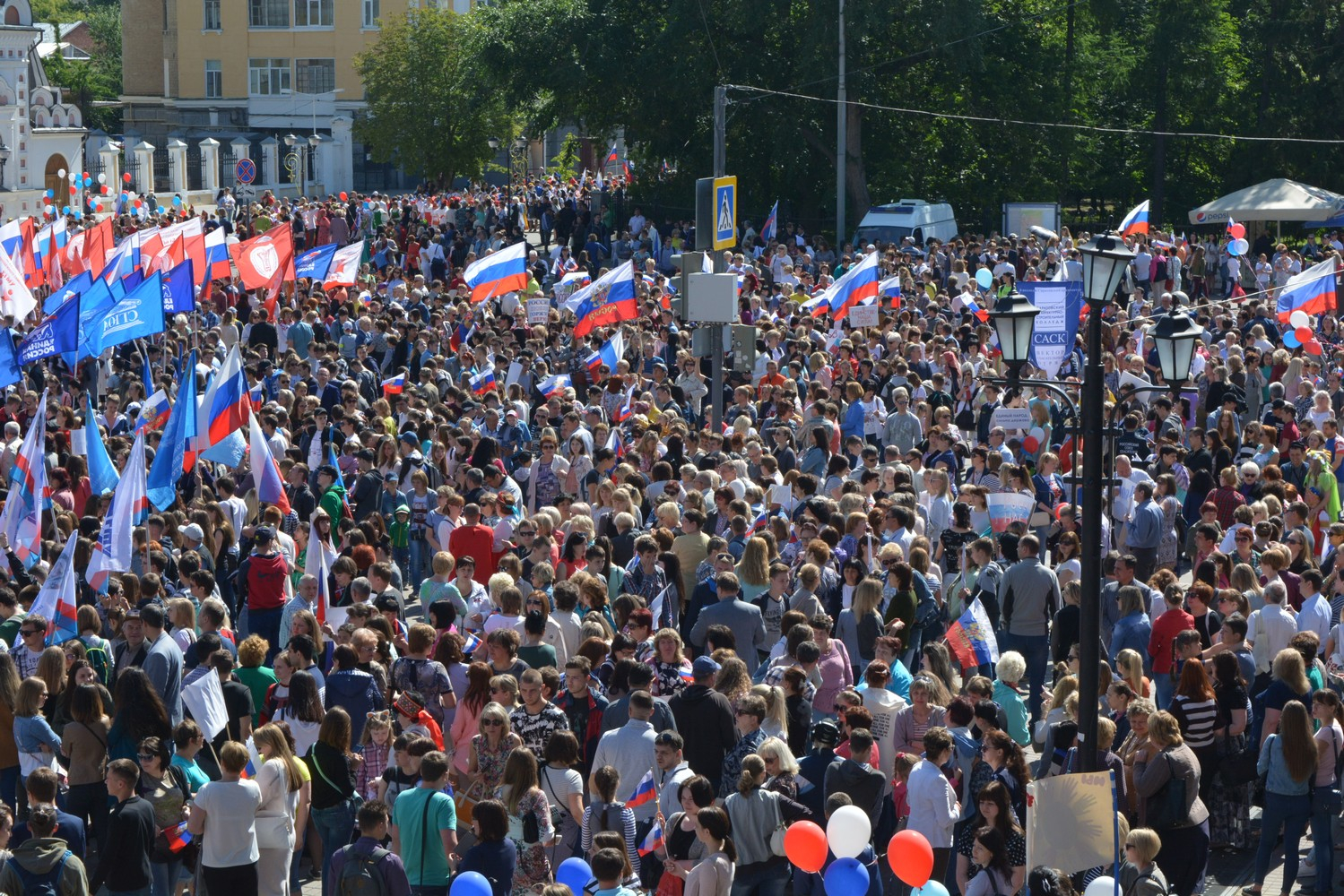 Митинг в Саратове.