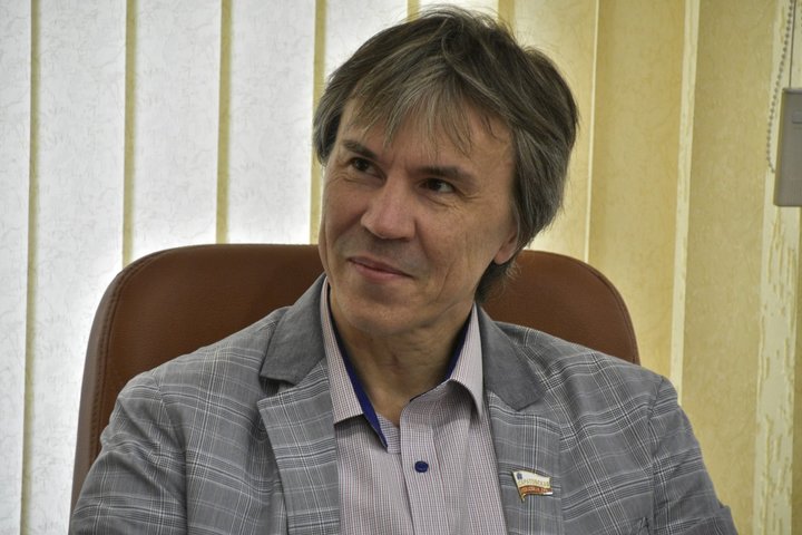 Депутат Вадим Рогожин