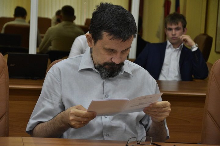 Депутат Дмитрий Чернышевский
