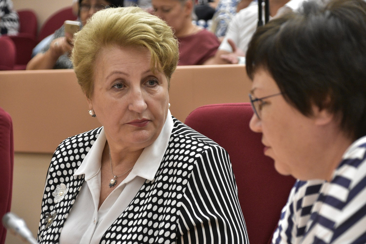 Глава Ассоциации муниципальных образований Людмила Жуковская