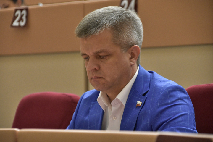 Депутат Максим Шихалов