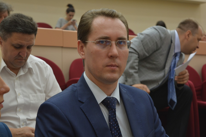 Председатель комитета по финансам Александр Струков