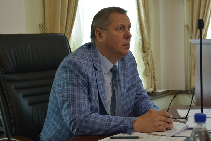 депутат Владимир Попков