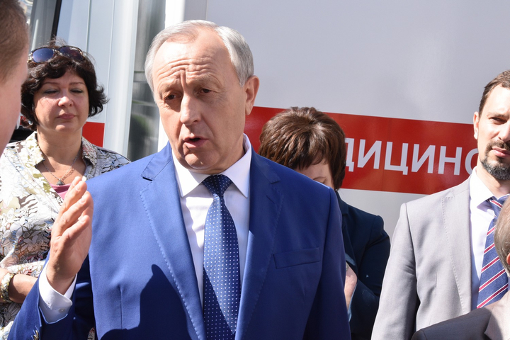 губернатор Валерий Радаев