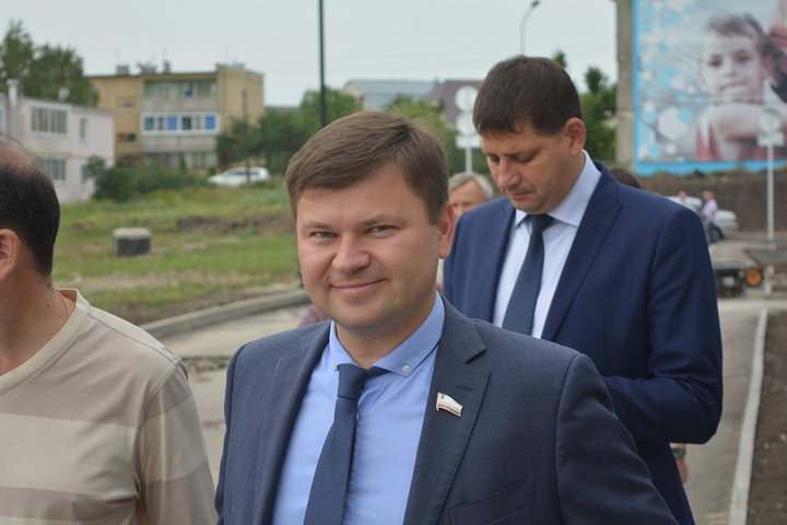министр строительства и ЖКХ Дмитрий Тепин